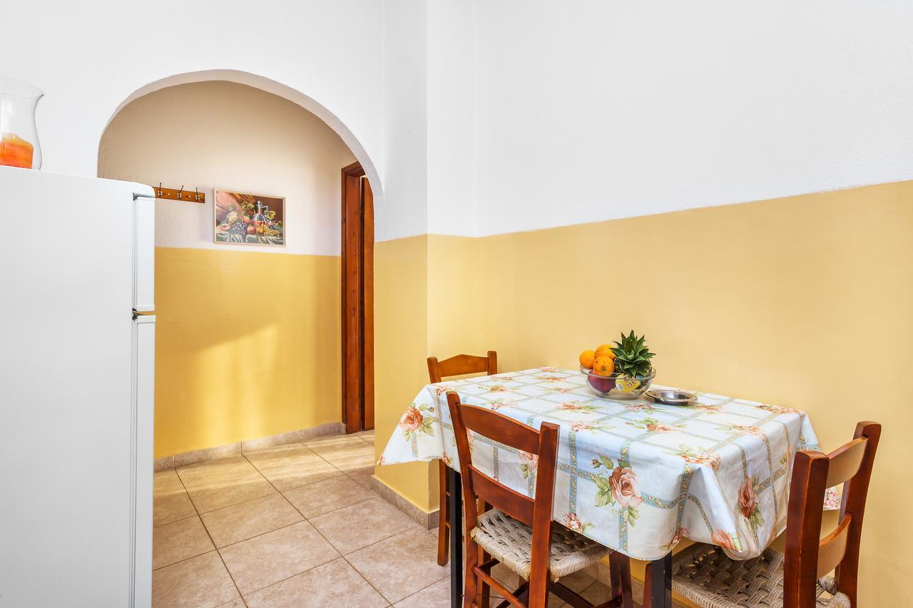Xenios Loutra Village Mary'S House Agia Paraskevi  Kamer foto