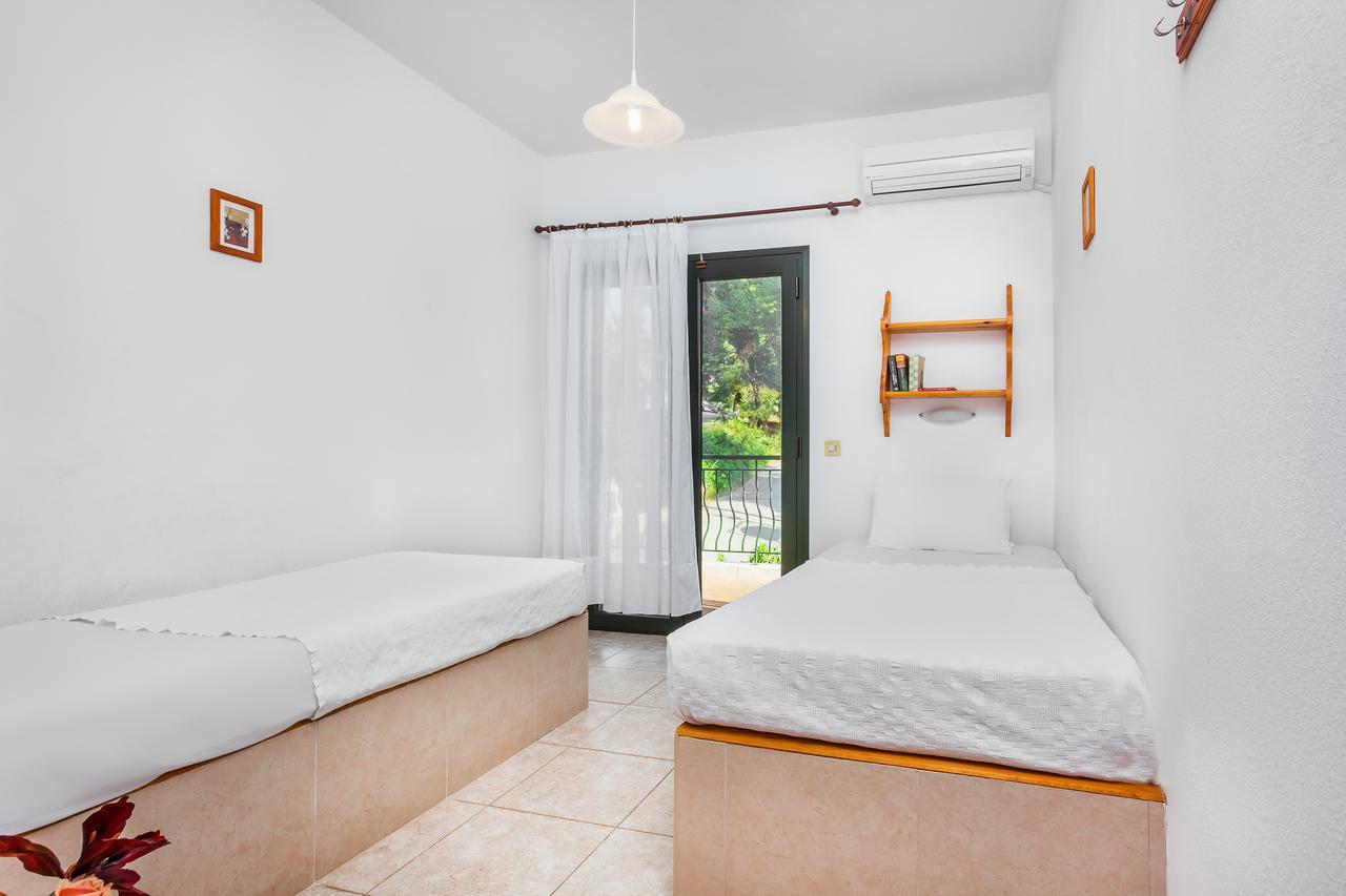 Xenios Loutra Village Mary'S House Agia Paraskevi  Buitenkant foto